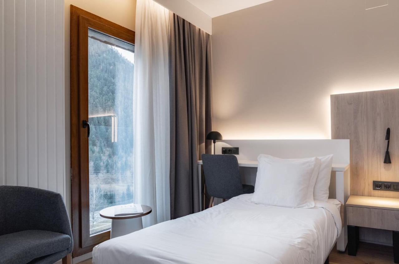 Hotel Montarto Baqueira Beret Dış mekan fotoğraf